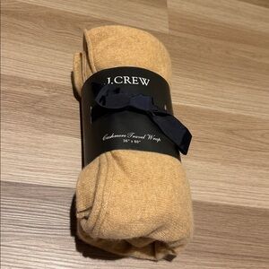 New J Crew Cashmere Wrap / Throw
